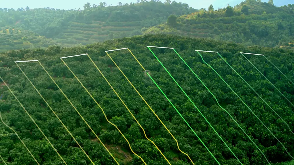 Drohne folgt GPS Flugpfaden